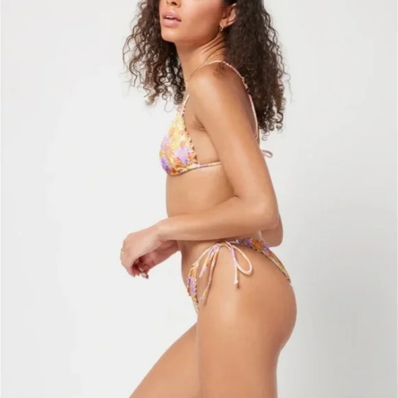 L*Space Maggie Roger Bikini Set Oopsie Daisy - Picture 4 of 11